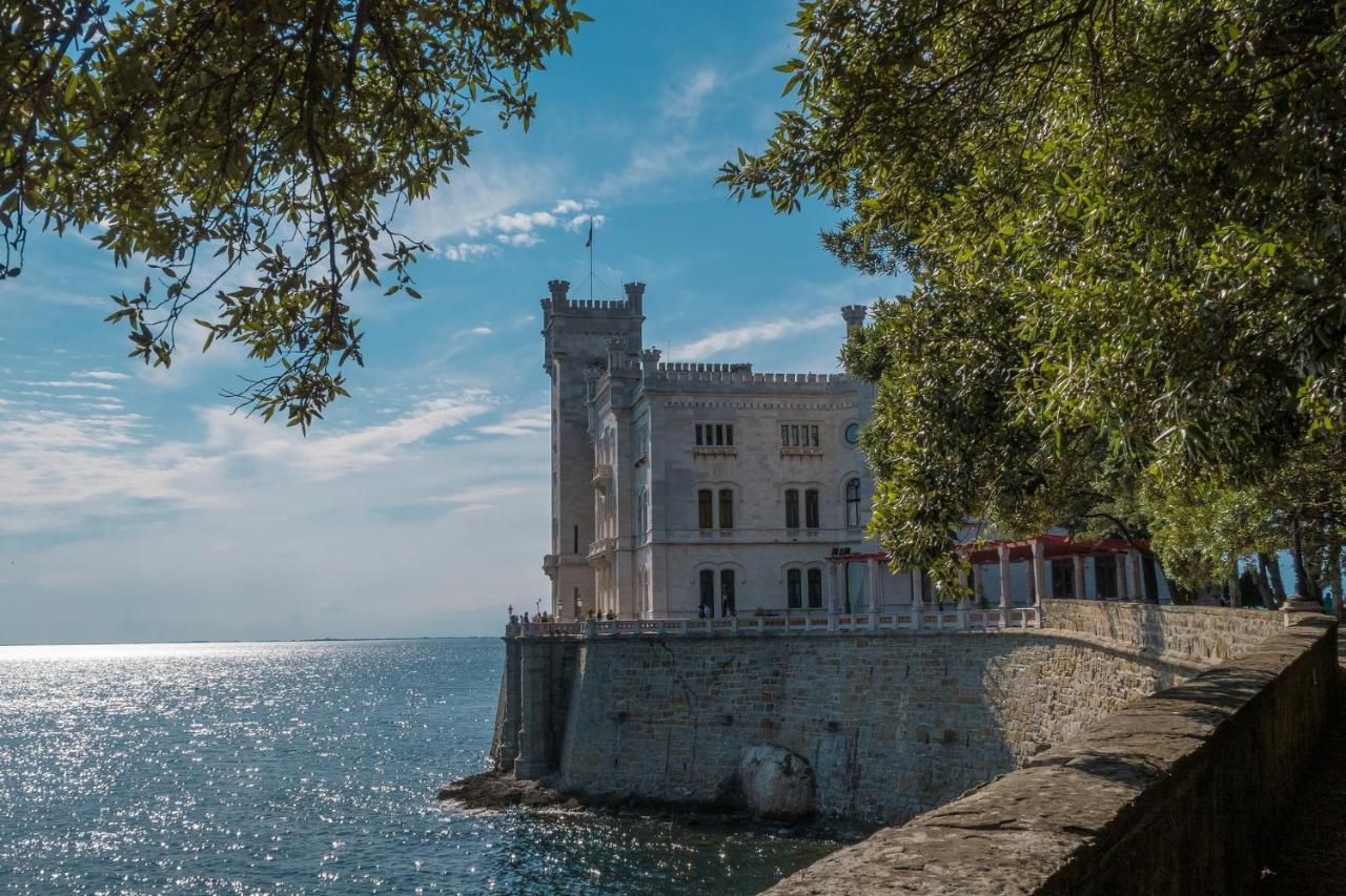 Residenza D'Annunzio Trieste Exterior foto